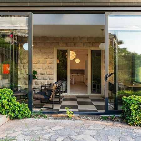 Vertmont Apartments Sveti Stefan Eksteriør bilde
